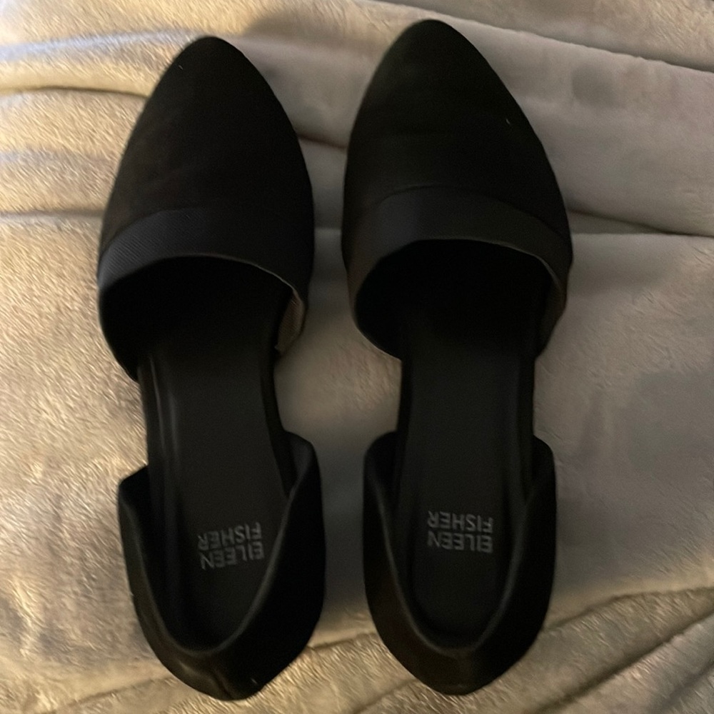 Eileen Fisher “Sylvia” Suede Flats Size 8.5